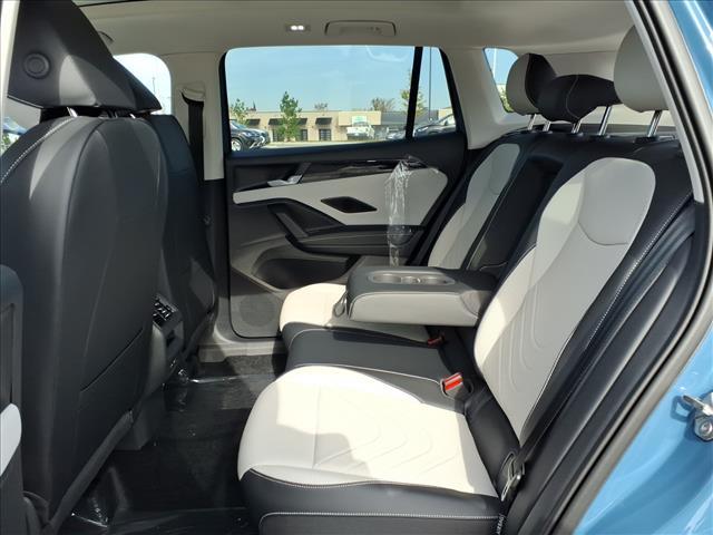 new 2025 Volkswagen Tiguan car, priced at $35,404