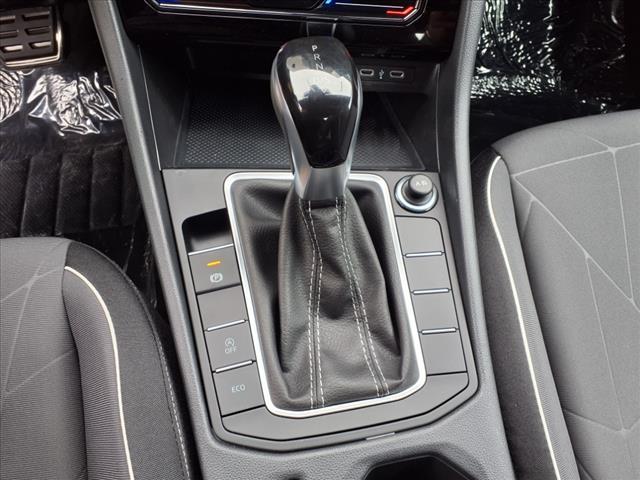 new 2025 Volkswagen Jetta car, priced at $25,701