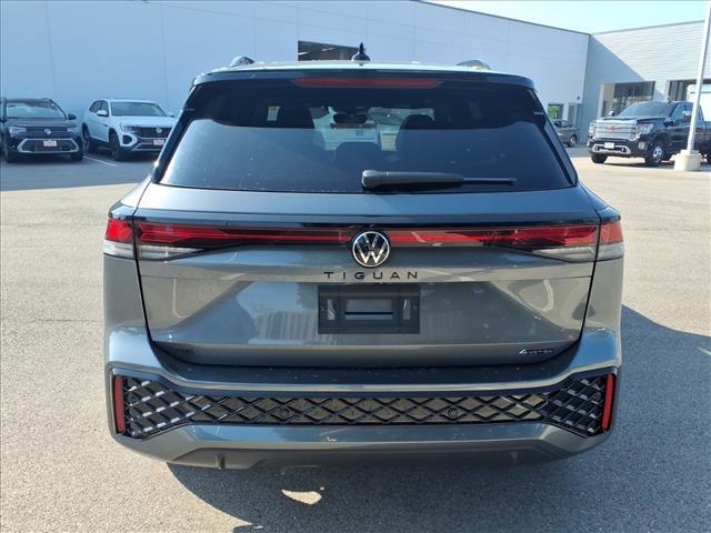 new 2025 Volkswagen Tiguan car, priced at $36,904