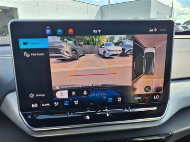 new 2025 Volkswagen ID.4 car, priced at $60,526