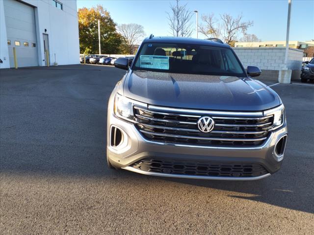 new 2025 Volkswagen Atlas car, priced at $44,221