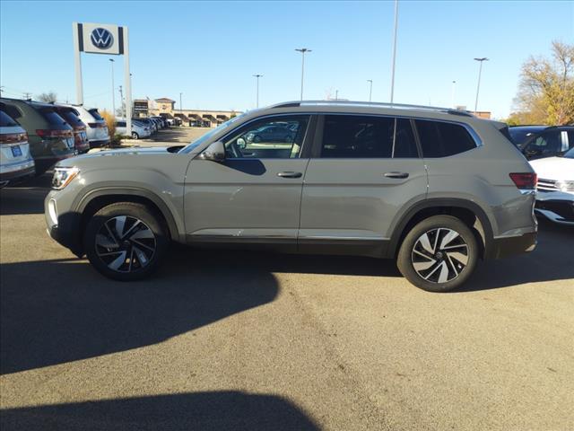 new 2025 Volkswagen Atlas car, priced at $46,114