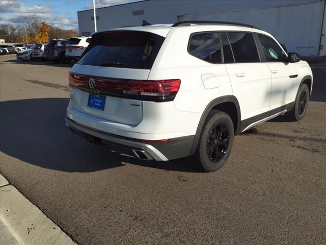 new 2025 Volkswagen Atlas car, priced at $45,414