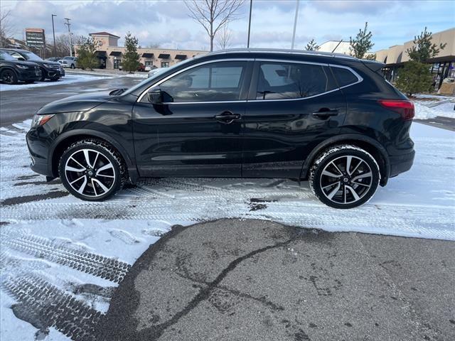 used 2017 Nissan Rogue Sport car, priced at $15,907