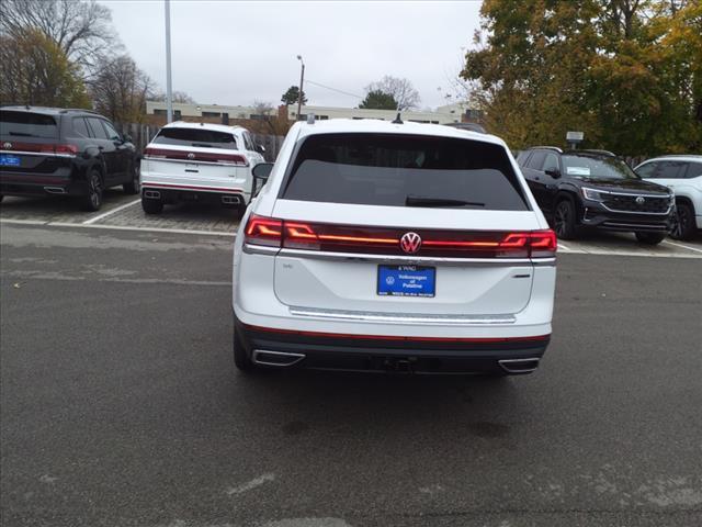 new 2024 Volkswagen Atlas car, priced at $41,621