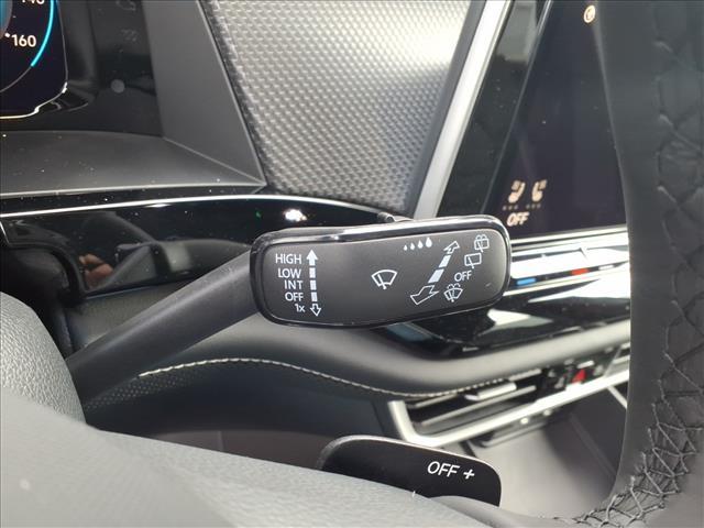 new 2026 Volkswagen Atlas Cross Sport car, priced at $50,504