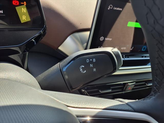new 2025 Volkswagen ID.4 car, priced at $44,474