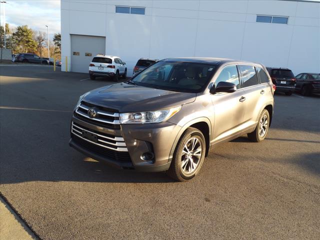 used 2017 Toyota Highlander car, priced at $20,427