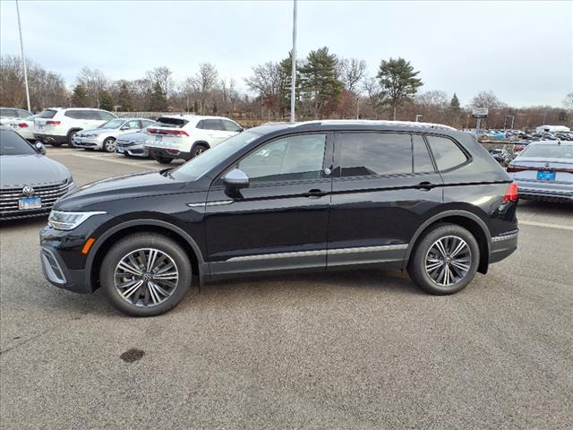 new 2024 Volkswagen Tiguan car, priced at $36,055