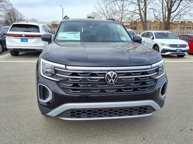 new 2025 Volkswagen Atlas car, priced at $44,744