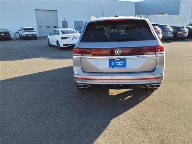 new 2025 Volkswagen Atlas car, priced at $52,421