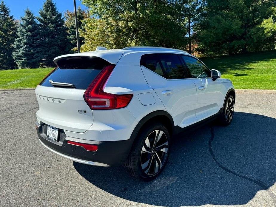 new 2024 Volvo XC40 car, priced at $45,975