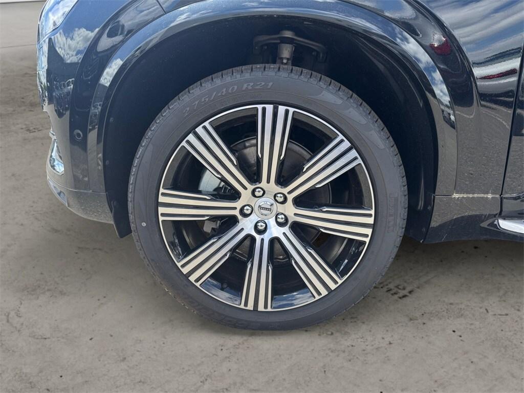 new 2025 Volvo XC90 car, priced at $79,095
