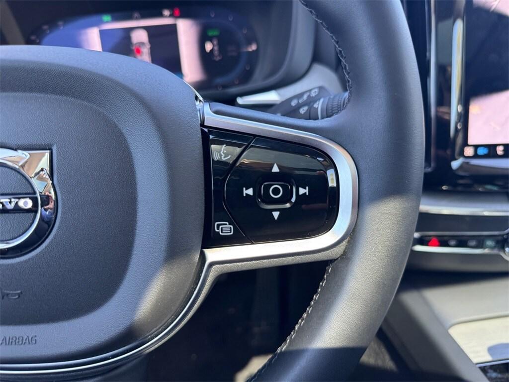 new 2025 Volvo XC60 Plug-In Hybrid car, priced at $65,810