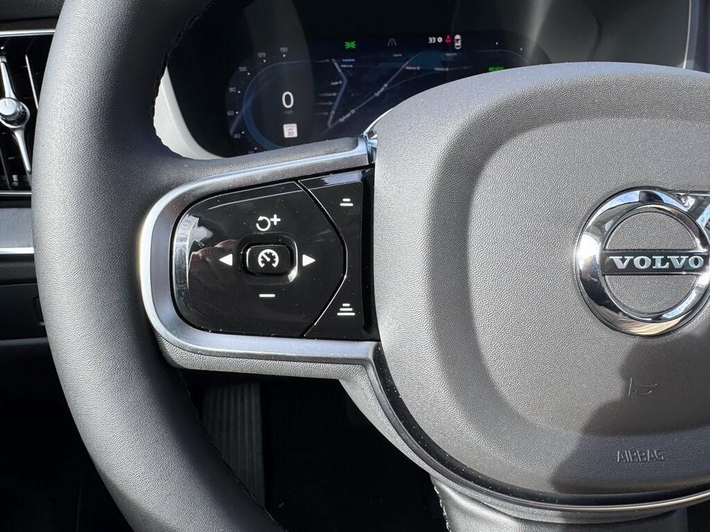 new 2025 Volvo XC60 Plug-In Hybrid car, priced at $65,810