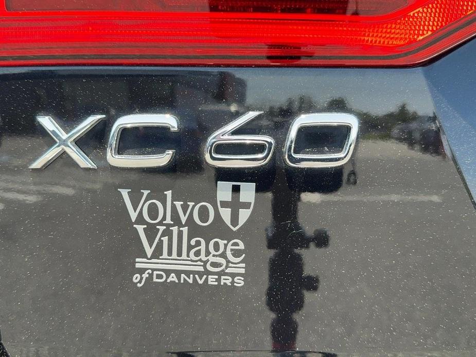 used 2021 Volvo XC60 car, priced at $35,286