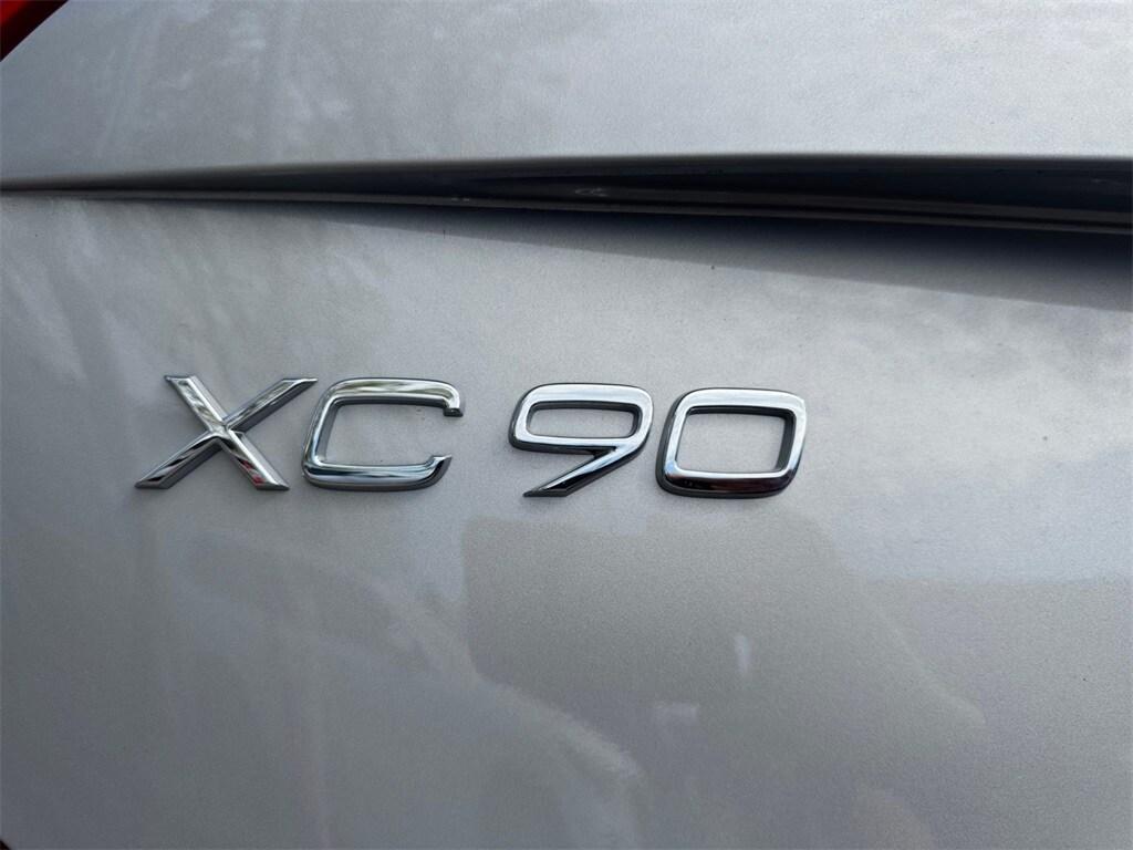 new 2025 Volvo XC90 car, priced at $68,260