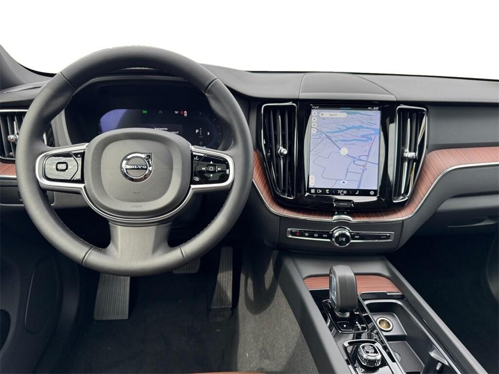 new 2025 Volvo XC60 car, priced at $54,545