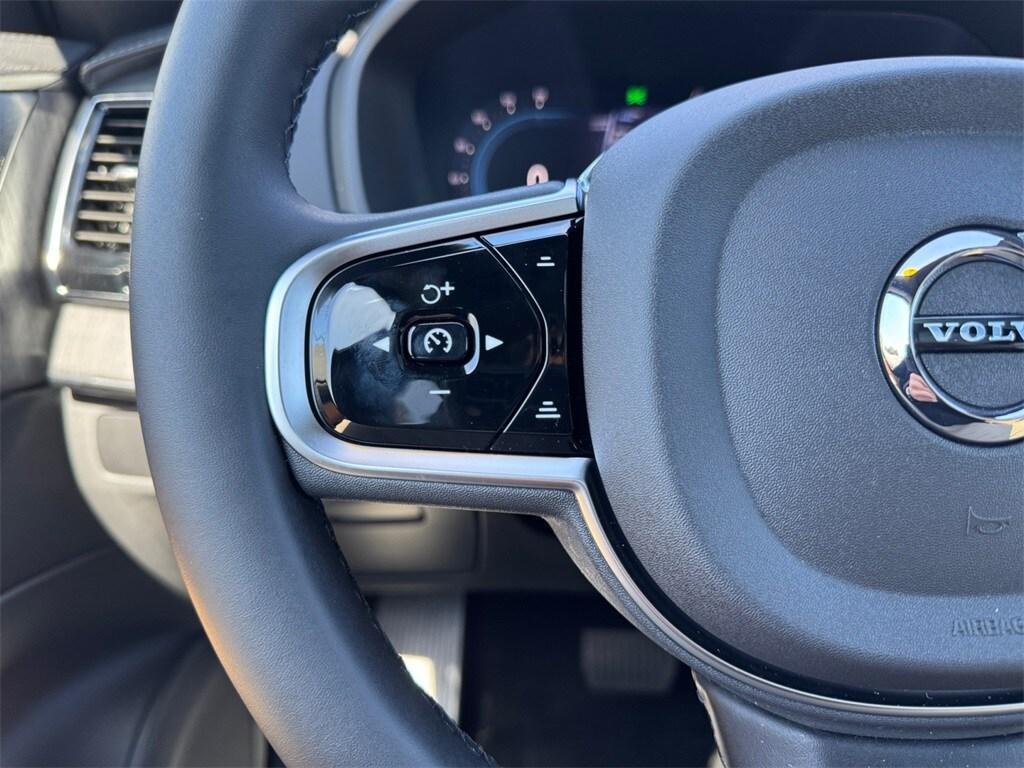 new 2025 Volvo XC90 car, priced at $73,260