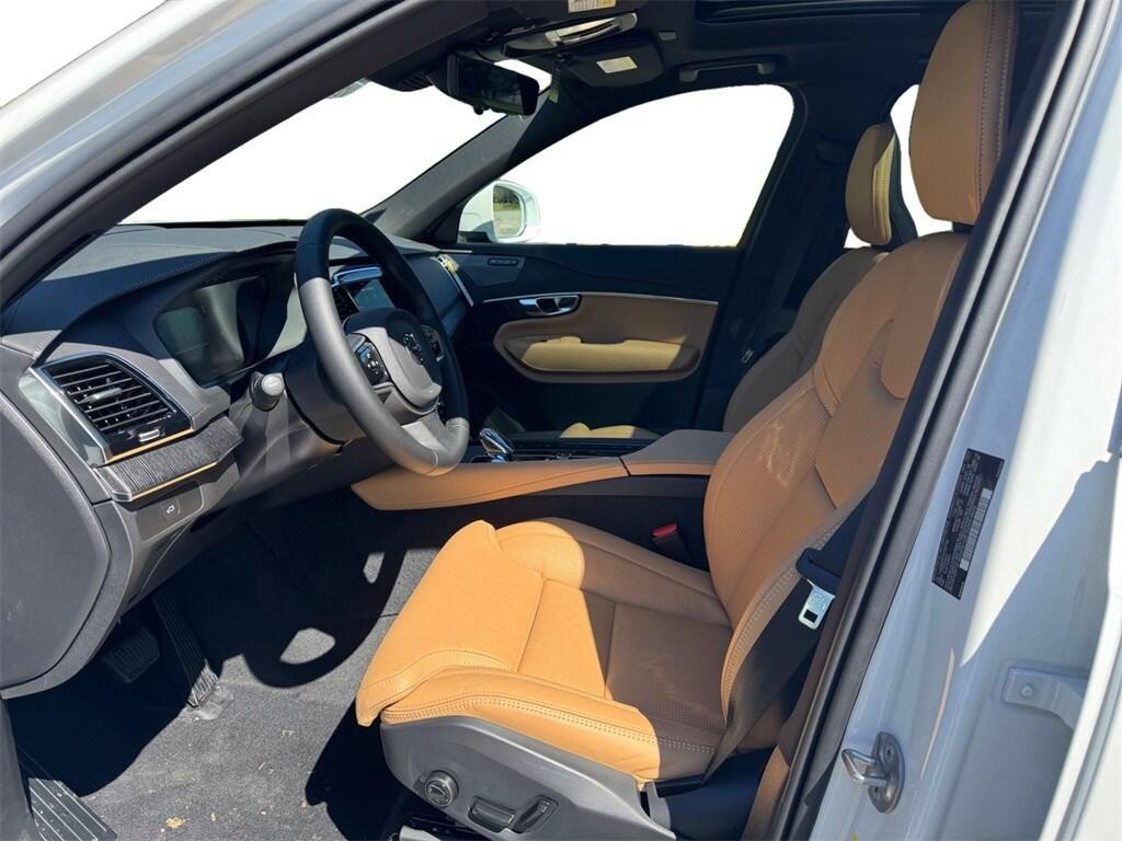 new 2025 Volvo XC90 car, priced at $73,260