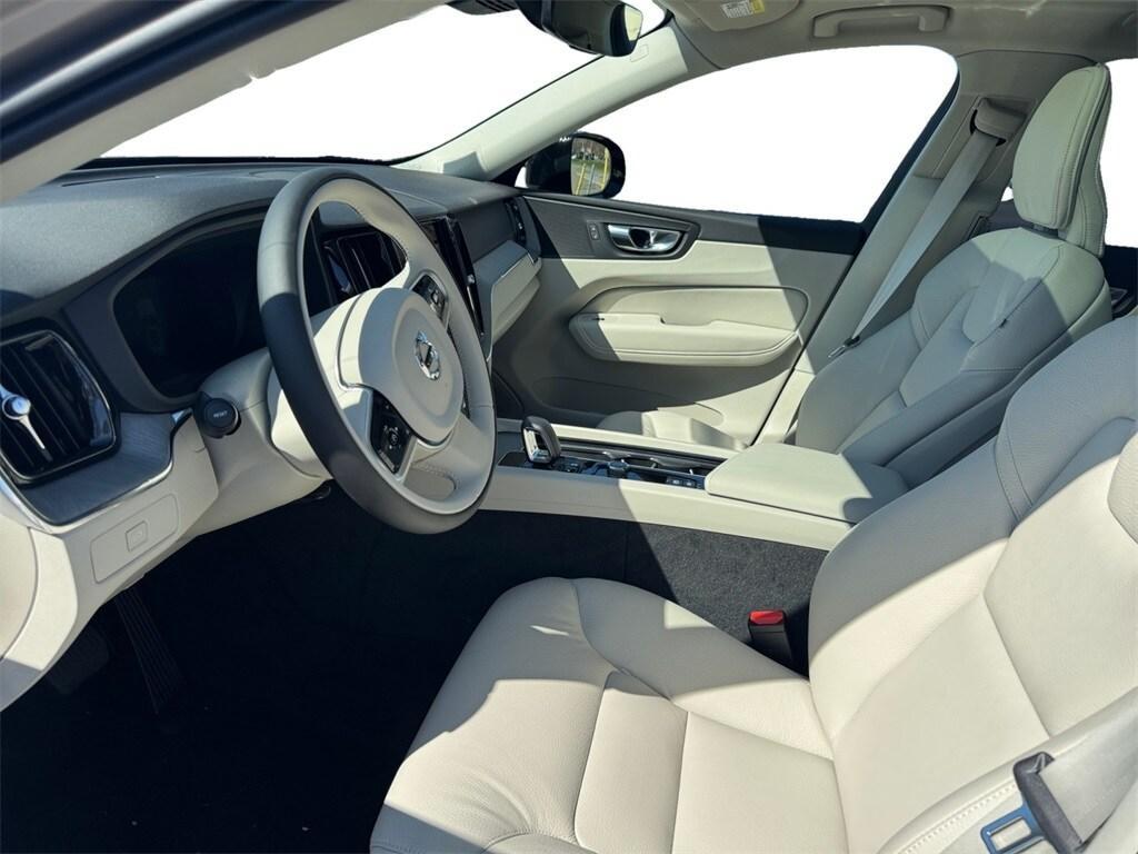 new 2025 Volvo XC60 car, priced at $55,360