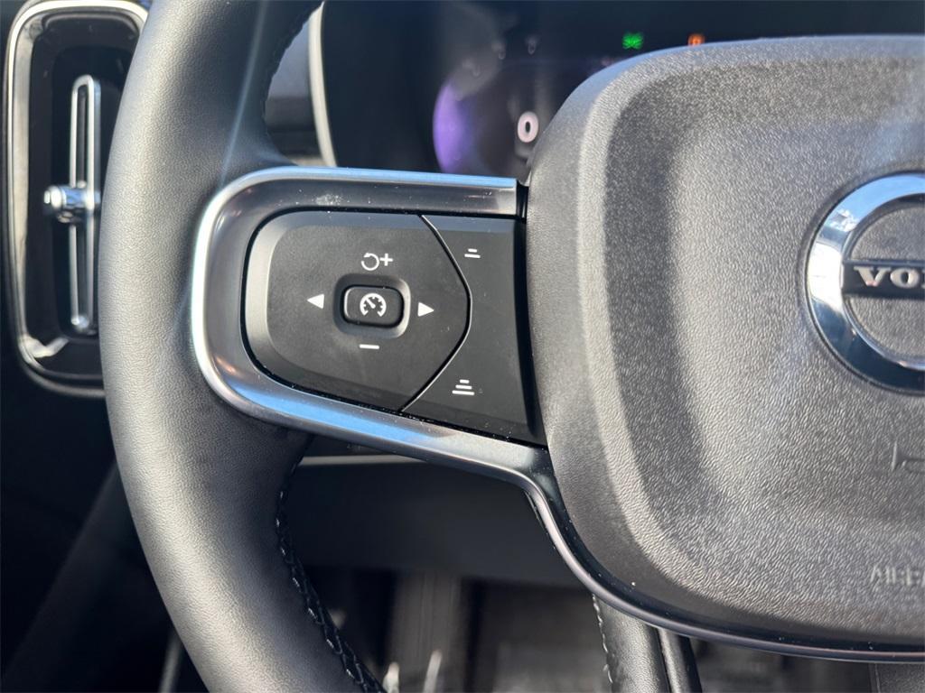 used 2023 Volvo XC40 car, priced at $34,527