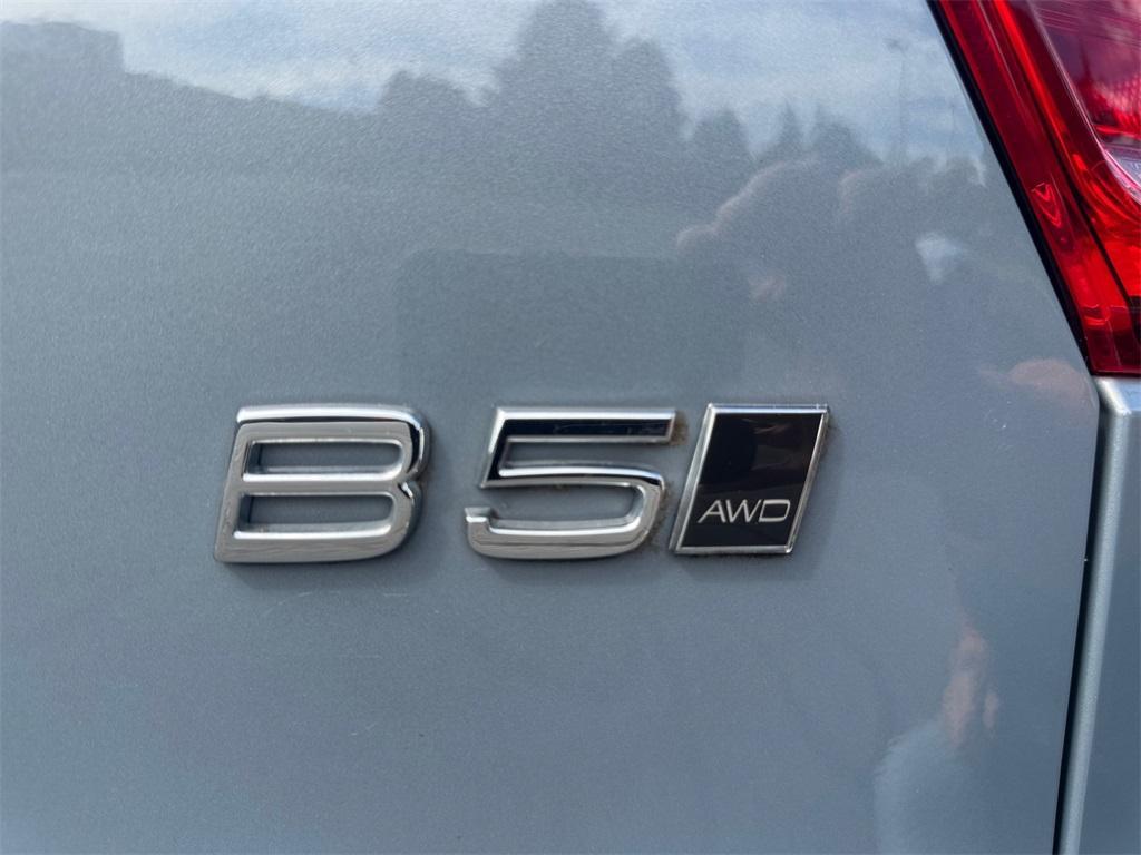 used 2023 Volvo XC40 car, priced at $34,527