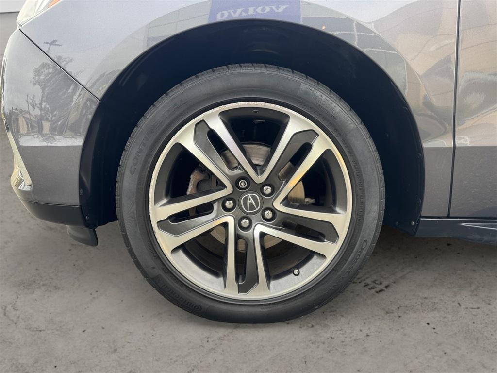 used 2017 Acura MDX car, priced at $20,000