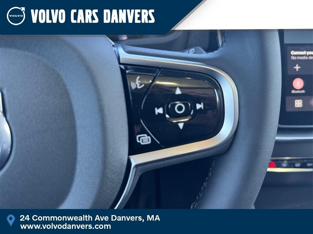 new 2025 Volvo XC90 car, priced at $66,685