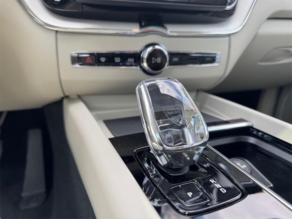 new 2026 Volvo XC60 car, priced at $64,484