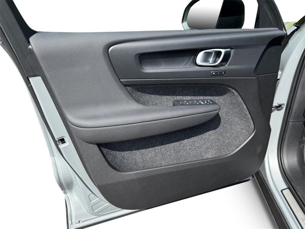 new 2025 Volvo EX40 car, priced at $60,735