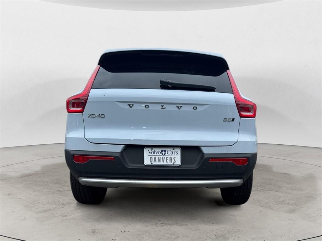 new 2025 Volvo XC40 car, priced at $51,145