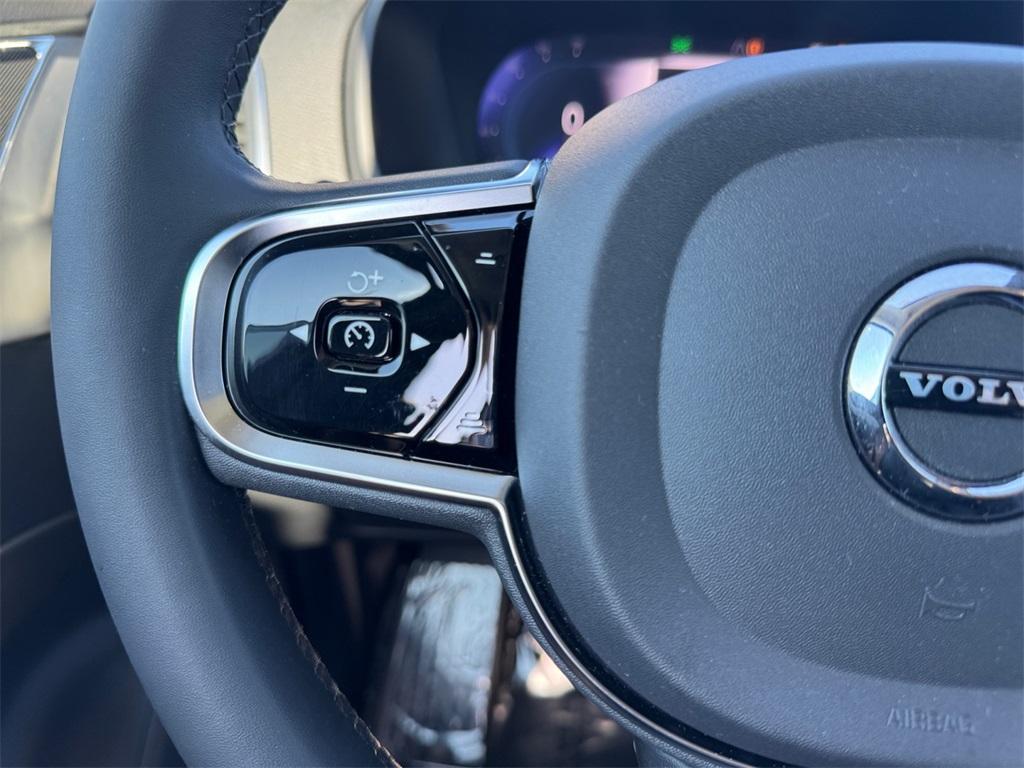 used 2024 Volvo XC90 car, priced at $44,675