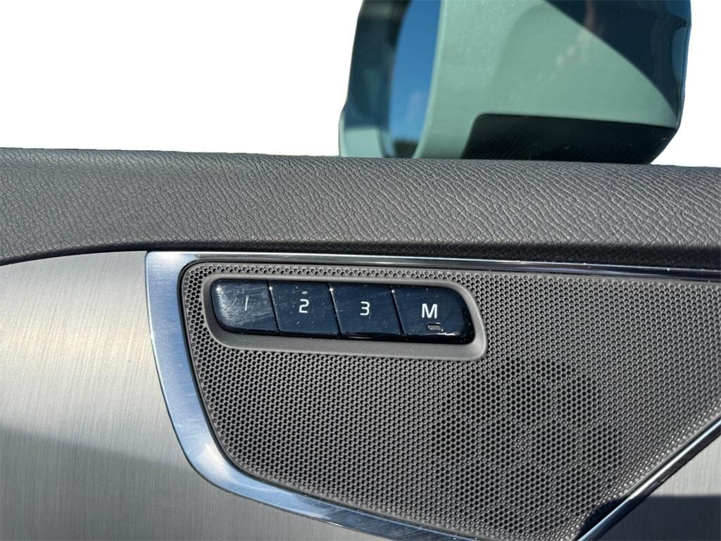 used 2024 Volvo XC90 car, priced at $44,675
