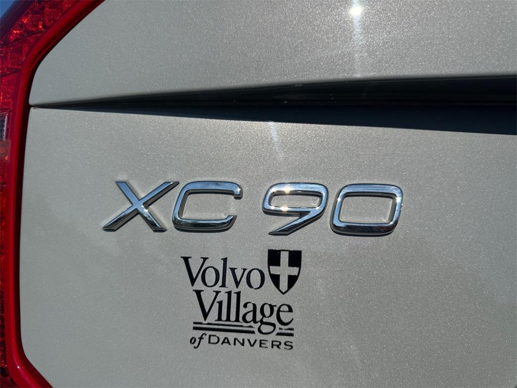 used 2024 Volvo XC90 car, priced at $44,675