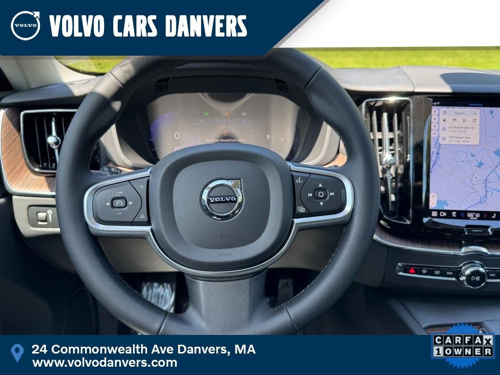 used 2022 Volvo XC60 car, priced at $36,826