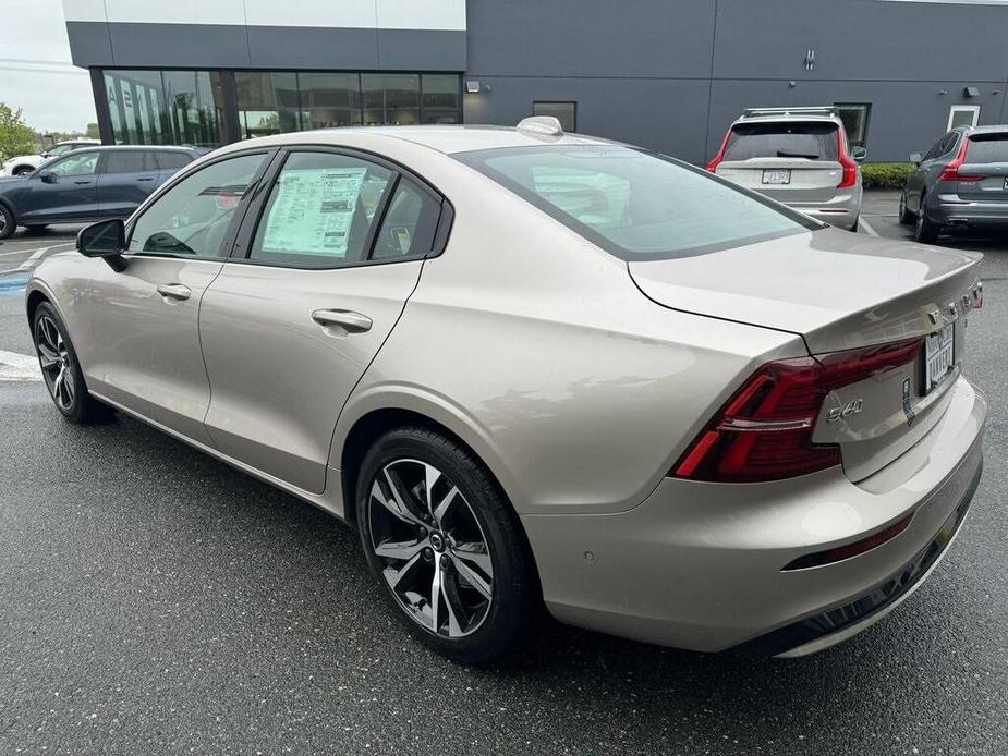 new 2024 Volvo S60 car, priced at $44,080