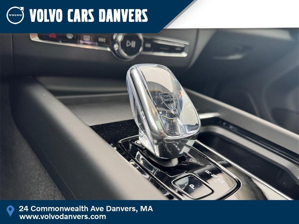 new 2026 Volvo XC60 car, priced at $57,985