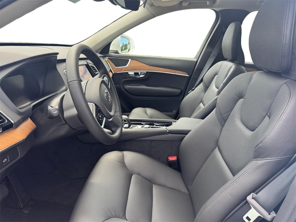 new 2025 Volvo XC90 car, priced at $67,265