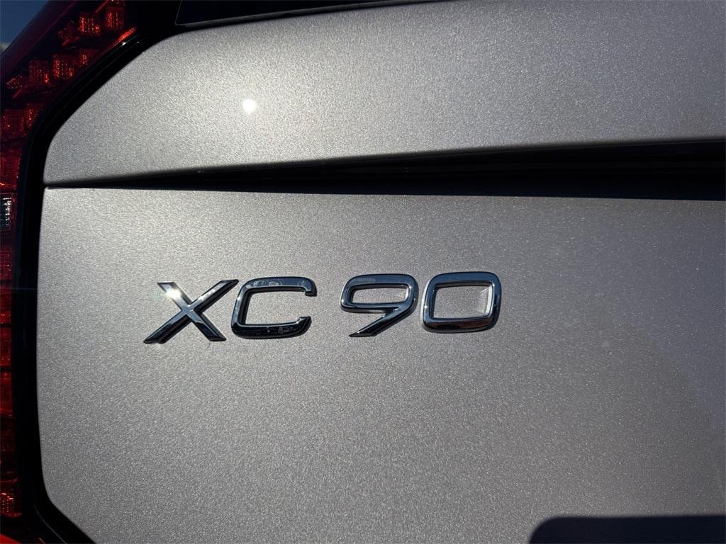 new 2026 Volvo XC90 car, priced at $76,499