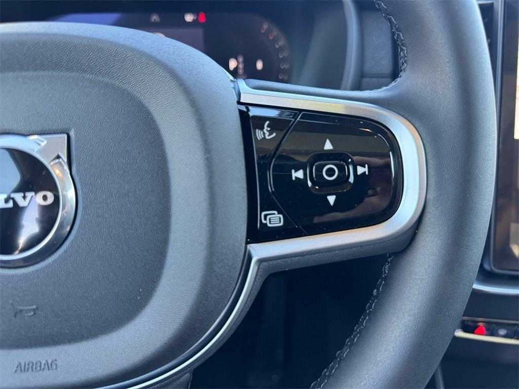 new 2026 Volvo XC90 car, priced at $76,499