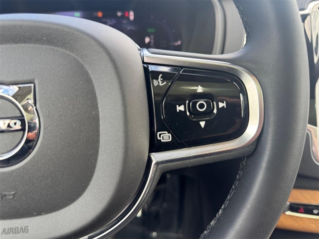 used 2024 Volvo XC90 Recharge Plug-In Hybrid car, priced at $50,593