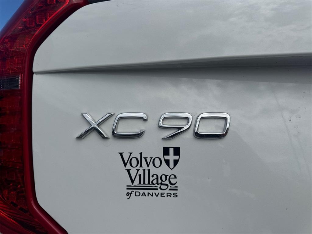 used 2024 Volvo XC90 Recharge Plug-In Hybrid car, priced at $50,593