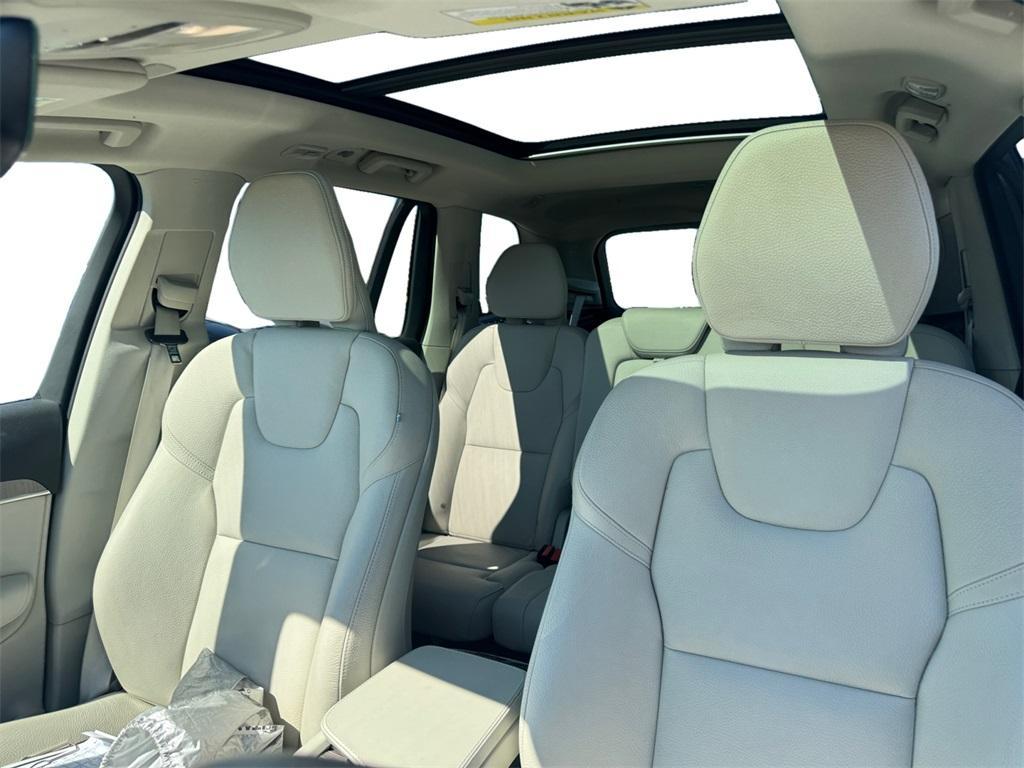 used 2023 Volvo XC90 car, priced at $42,538