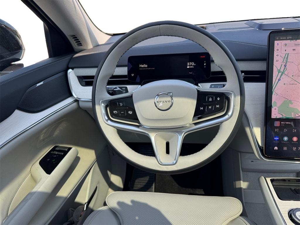 new 2025 Volvo EX90 car, priced at $83,989
