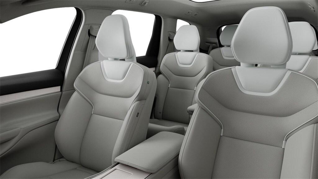 new 2025 Volvo EX90 car, priced at $83,440