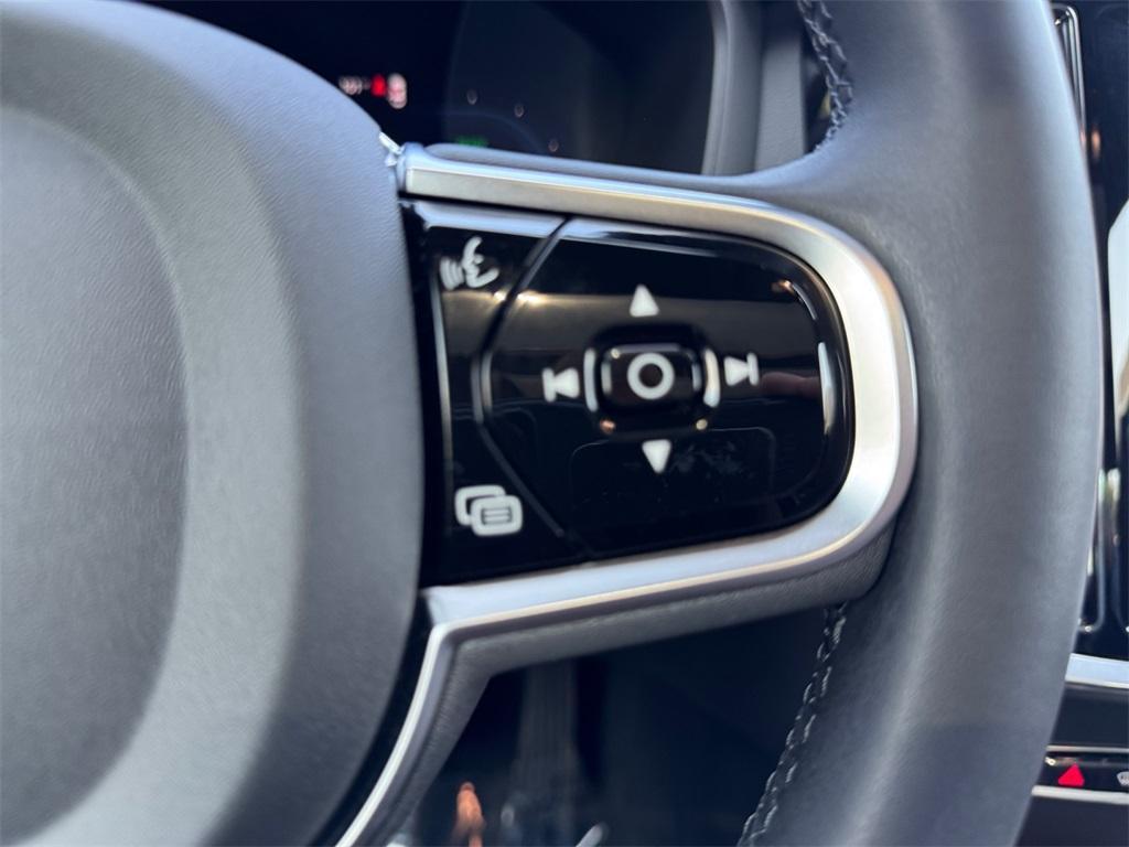used 2024 Volvo S60 Recharge Plug-In Hybrid car, priced at $46,295