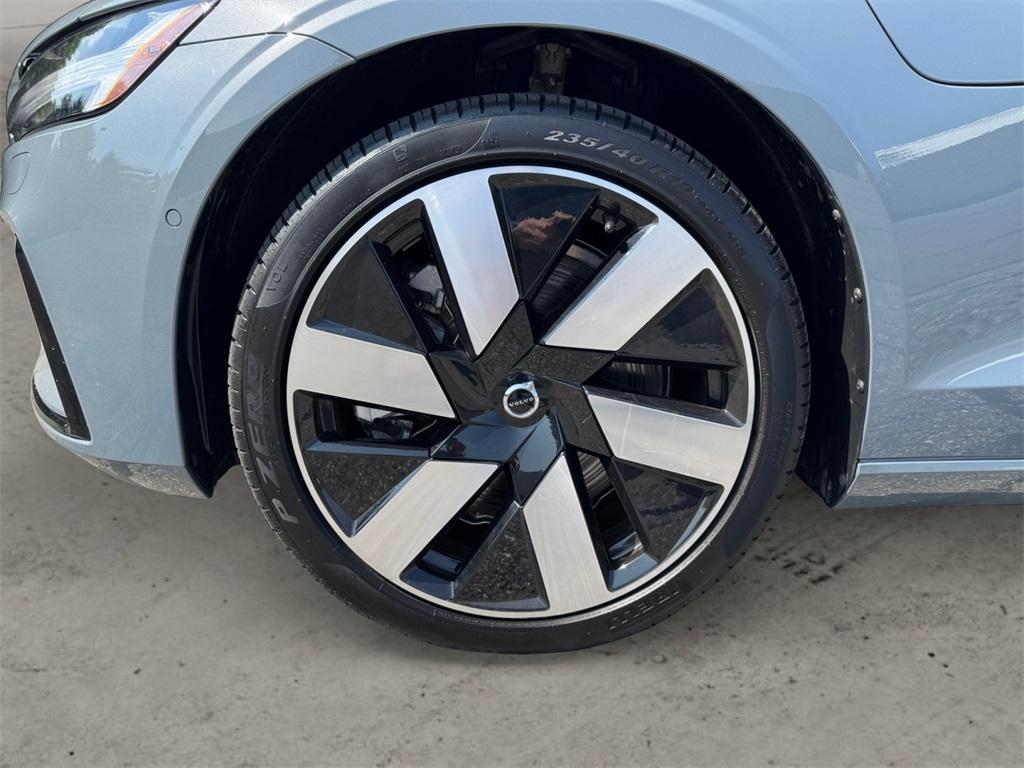 used 2024 Volvo S60 Recharge Plug-In Hybrid car, priced at $46,295