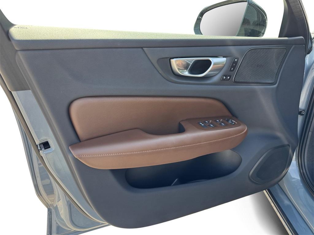 used 2024 Volvo S60 Recharge Plug-In Hybrid car, priced at $46,295