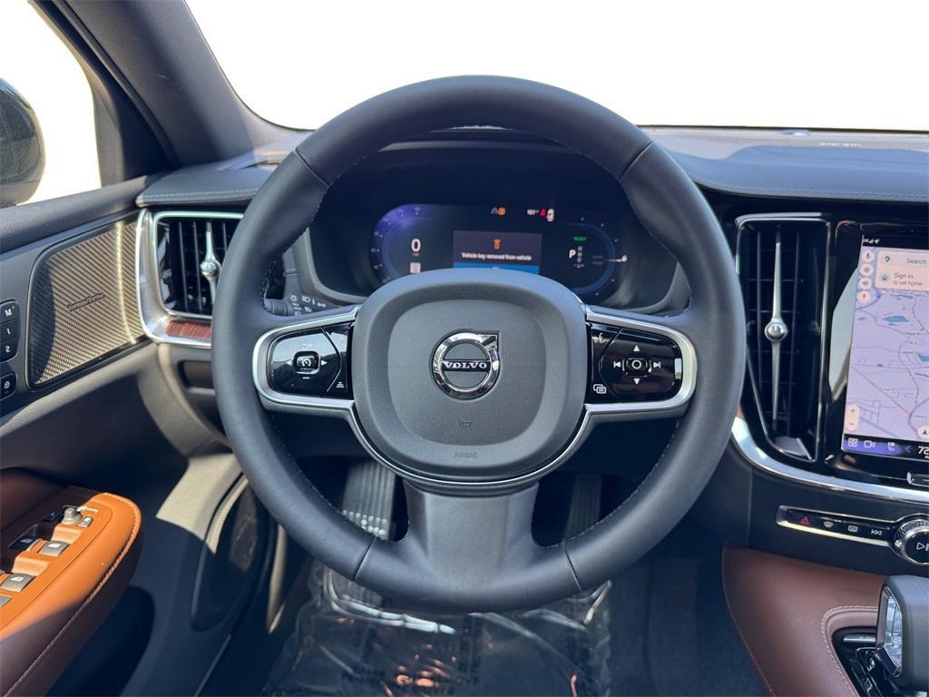 used 2024 Volvo S60 Recharge Plug-In Hybrid car, priced at $46,295